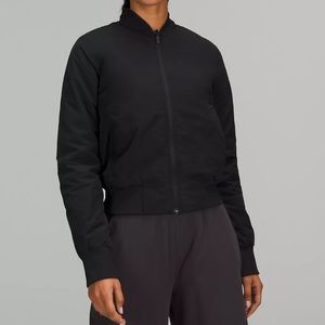 Lululemon reversible black bomber jacket
